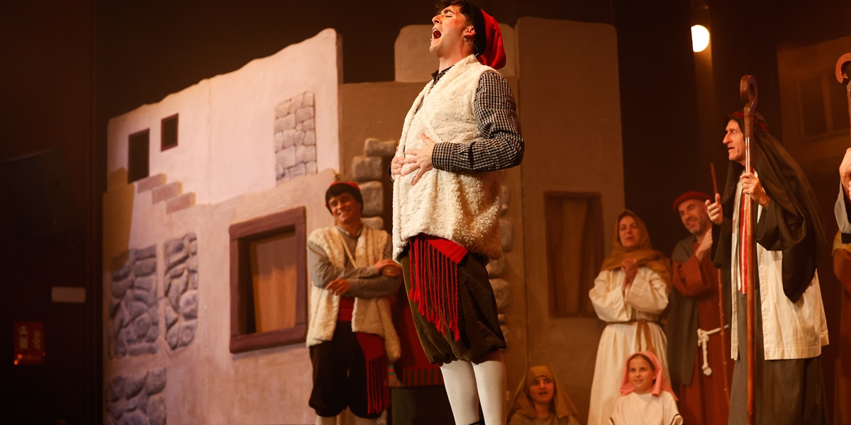 Foto portada: un moment dels 'Pastorets' del Teatre Sant Vicenç de la temporada 2024-2025. Autor: David Jiménez. 