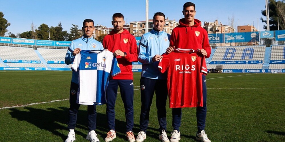 Foto de portada: Martínez, Pérez, Cortés i Perera, en la prèvia del derbi lliguer. Autora: Dihör
