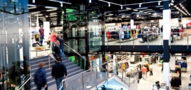 Un comerç de roba esportiva a Sabadell, en una imatge d'arxiu. Autor: cedida.