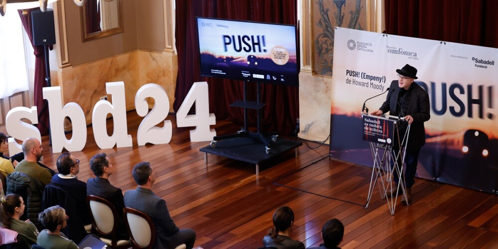 Foto de portada: Jordi Cos, a l'acte de presentació de Push! al Teatre Principal. Autor: David Jiménez.