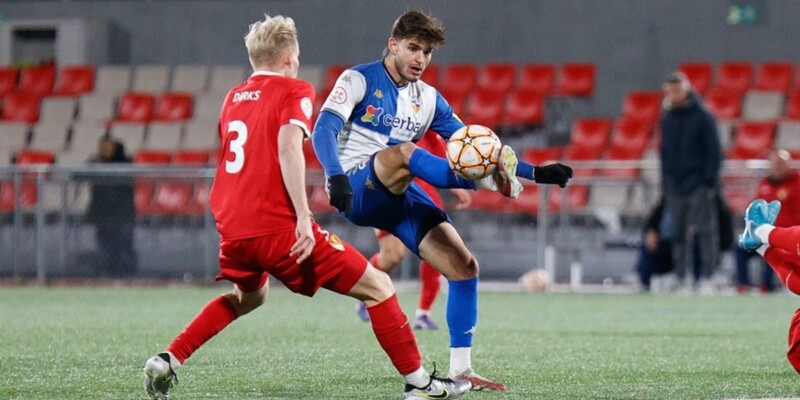 Ustrell, al derbi de Copa Catalunya. Autora: Dihör