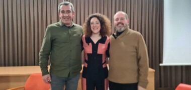Foto portada: Ramos, Vidal i Mena, aquest dijous al casal Pere Quart. Autor: cedida.