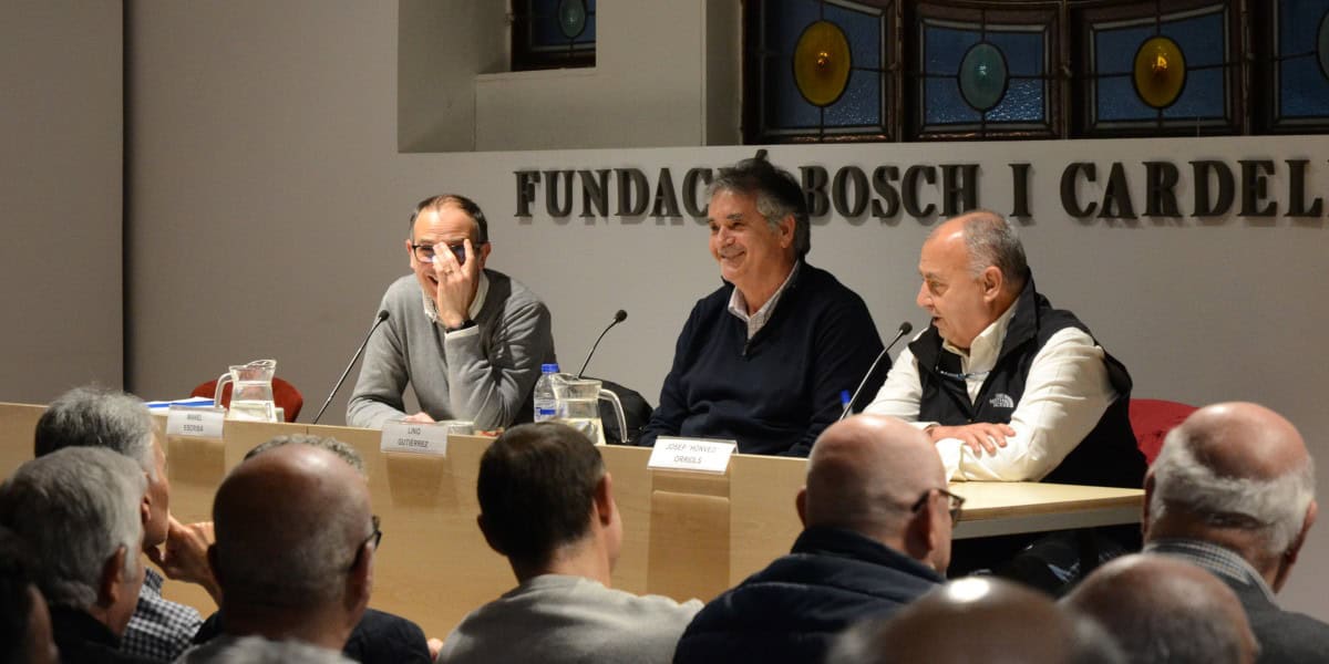 Lino Gutiérrez i 'Honved' Orriols a la Bosch i Cardellach. Autor: Jordi M.