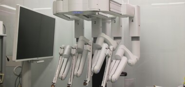 Foto de portada: Robot Da Vinci. Autor: Cedida