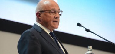 Foto portada: el president del Banc Sabadell, Josep Oliu, l'any 2017, a la Junta d'Accionistes del Banc Sabadell. Autor: David B.