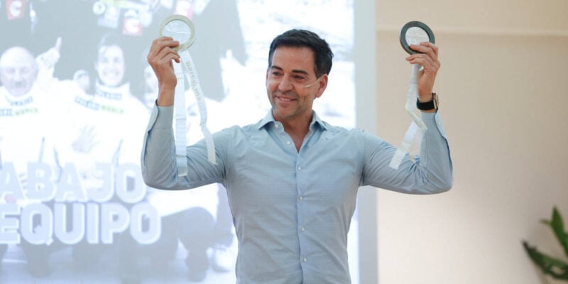 David Meca, durant la seva ponència amb l'Obra Social SMATSA.