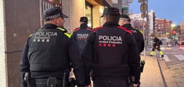 Presència policial a Can Rull. Autor: cedida.