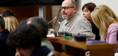 Foto portada: el portaveu de Sabadell En Comú Podem, Joan Mena, al ple. Autor: D.Jiménez.