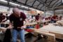 Els millors estudiants de fusteria de Catalunya es reuneixen a l’Escola Industrial: “Hi ha futur”