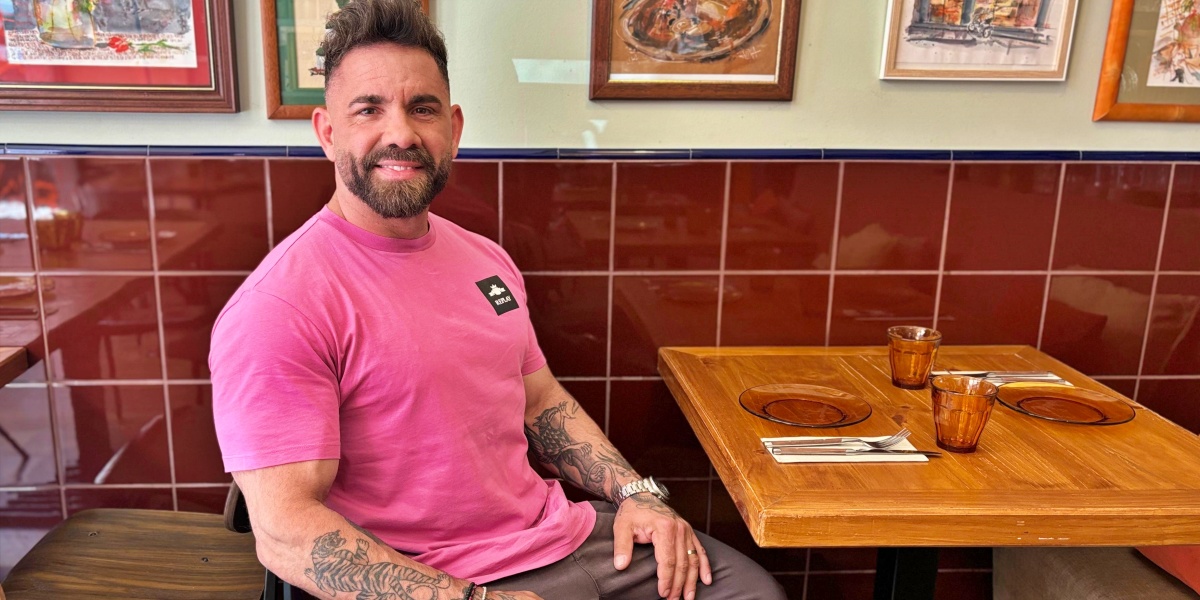 El popular presentador i cuiner Joaquim Martín, aquest dimecres en un restaurant de Sababadell. Autor. J.d.A.