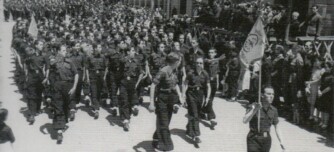 Desfilada del Frente de Juventudes a la Rambla, l'1 de juny de 1941