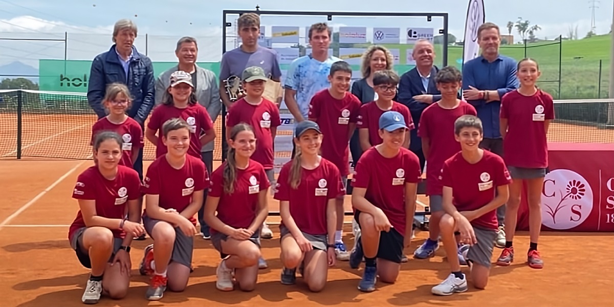 Foto de portada: Guanyadors del torneig ITF del Cercle Sabadellès. Autor: RFET