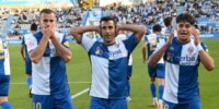 Foto de portada: Celebració del trio de davanters després del gol de penal de Martínez. Autor: Críspulo Díaz