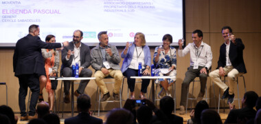 Membres de la taula rodona d'empreses i aigua regenerada. Autor: David Jiménez.