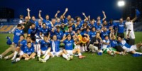 Foto portada: l'equip, celebrant l'ascens a la gespa. Autor: @CESabadell.