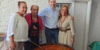 Fernández, el tercer començant per l'esquerra, i Santos, la primera per la dreta. Autor: cedida.