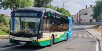Foto de portada: un dels sis nous autobusos elèctrics. Autor: Albert P