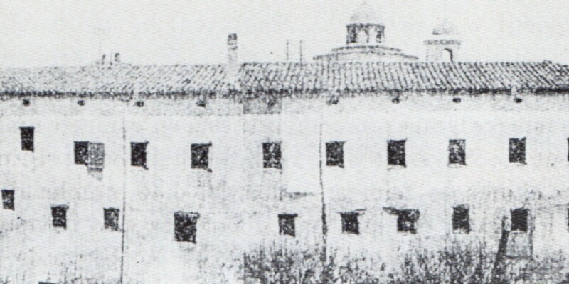 El Casal dels Meca o Escolapis vells (1874). 