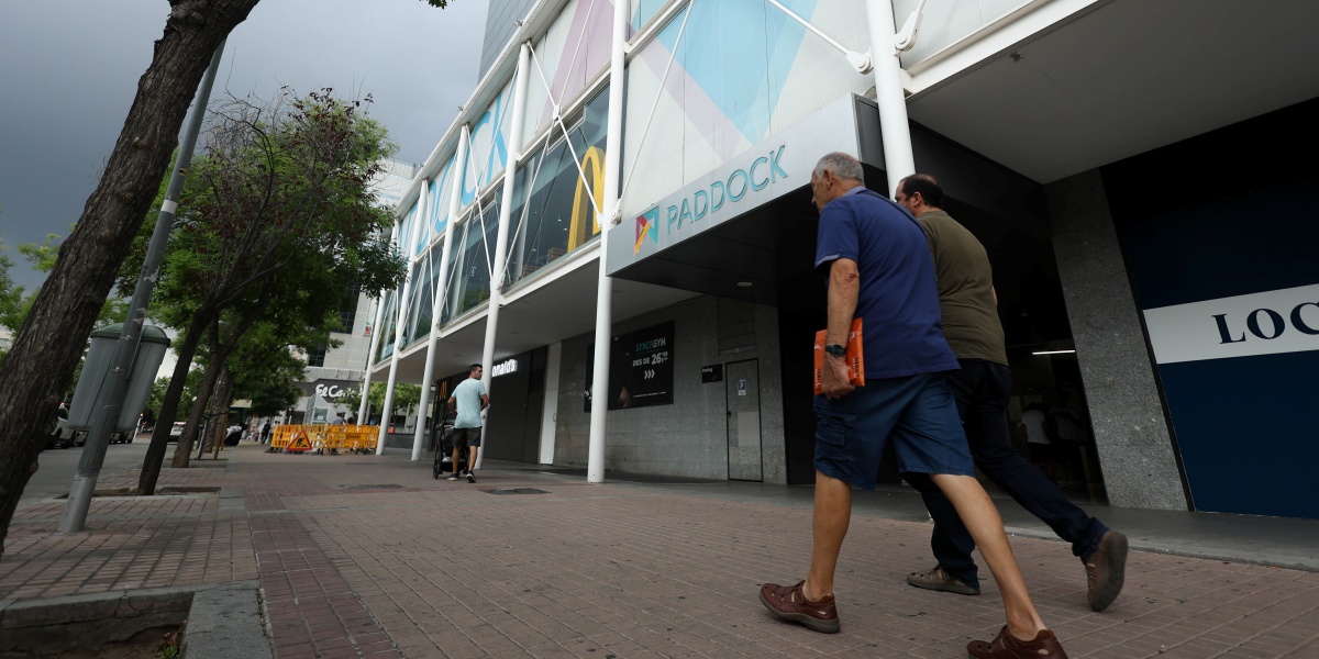 El centre comercial Paddock, a l'Eix Macià, el 28 de juliol de 2025. Autor: D.Jiménez.